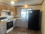 207 Powell St - Photo 18