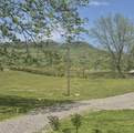 525527 Shady Grove Road - Photo 10