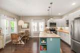 3218 Kinross Ave - Photo 5