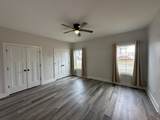 940 Armstrong Rd - Photo 18