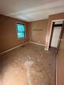 191 Waggoner St - Photo 8