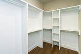 807 Oconner - Photo 16