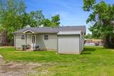 1306 E 9th St - Photo 3