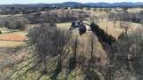 5784 Rock Springs Rd - Photo 15
