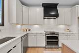 725 N Highland Ave - Photo 8