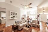 6737 Autumnwood Dr - Photo 8