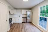 822 Kinsington Dr - Photo 2