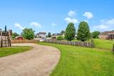 1153 Thornberry Dr - Photo 40