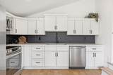2863 Sweethome Rd - Photo 16