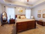 302 Janie St - Photo 18