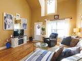 302 Janie St - Photo 10