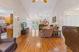 111 Hickory Trce - Photo 16
