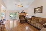 111 Hickory Trce - Photo 17