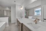 3013 Batavia St - Photo 25