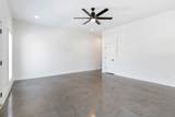904 N Maple St - Photo 5
