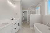 490 Lakeshore Cove Drive - Photo 33