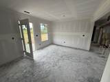 82 Hilltop St - Photo 9