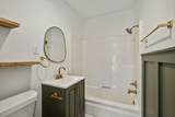 407 Style St - Photo 16