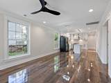323 College St - Photo 5