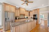 1101 Grafton Dr - Photo 25