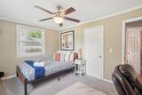 701 Blackstone Ave - Photo 24