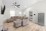 602 Artic Ave - Photo 11