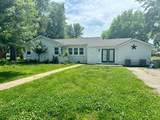 400 Circle Dr - Photo 1