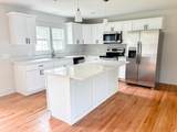 400 Circle Dr - Photo 4