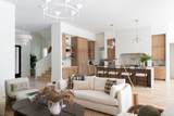 804 Clematis Dr - Photo 12