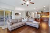 864 Meadowcrest Way - Photo 10