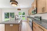 211 Porter St - Photo 10