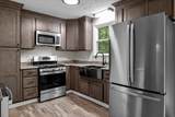 1079 Hillcrest Rd - Photo 10
