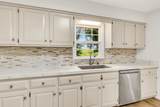 6933 Southern Woods Dr - Photo 13