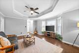 809 Chancery Ln - Photo 9