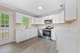 404 Biltmore Cir - Photo 13