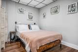 105 W Walnut St - Photo 18