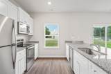 2028 Lala Loop - Photo 6
