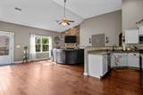 7211 Deervalley Dr - Photo 17