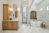 8104 Turning Point Dr - Photo 39