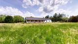 226 Douglas Rd - Photo 2