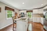 838 Hillside Dr - Photo 12