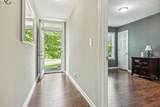 838 Hillside Dr - Photo 4