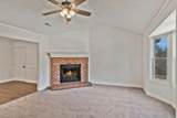 1022 Tulip Dr - Photo 3