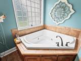 698 Bonner Way - Photo 20