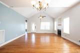 10329 Sovereign Pointe Drive - Photo 14