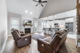 1103 Chagford Dr - Photo 12