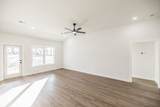 1544 Angus Way - Photo 18