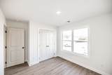 1544 Angus Way - Photo 32