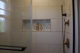 1003 Graybar Ln - Photo 15