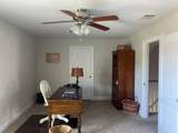 2710 Maylon Dr - Photo 15